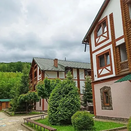 Hirskyy Svitanok *
