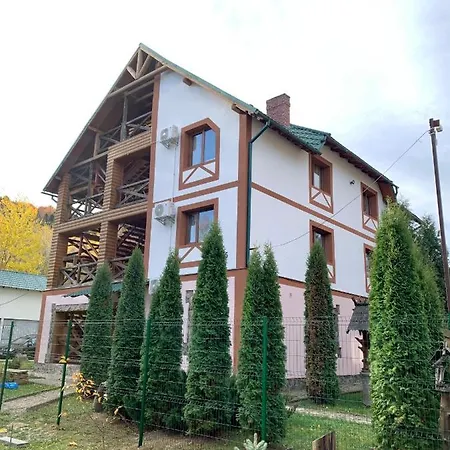 Hirskyy Svitanok