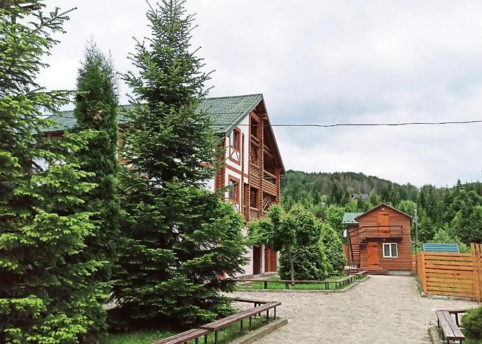Hirskyy Svitanok *