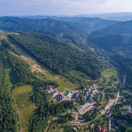 Hirskyy Svitanok ميغوفو