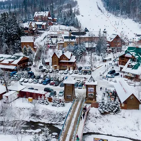 Hirskyy Svitanok فندق